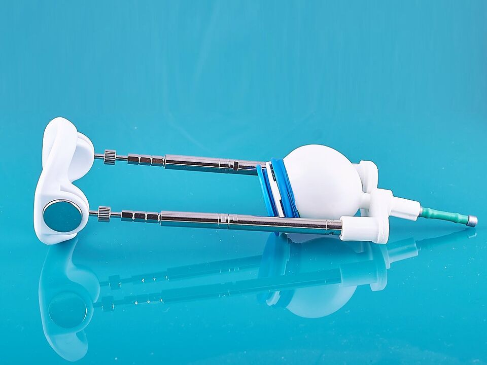 Vacuum expansion to increase a member