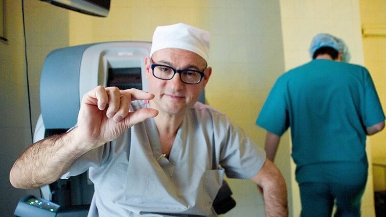 doctor shows how to enlarge a small penis with a pump
